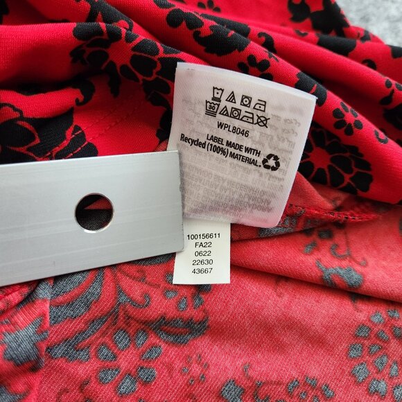 Charter Club Liquid Knit Stretch V-Neck Tank Top Women's S Red Vamp Whimsigoth - Picture 9 of 11